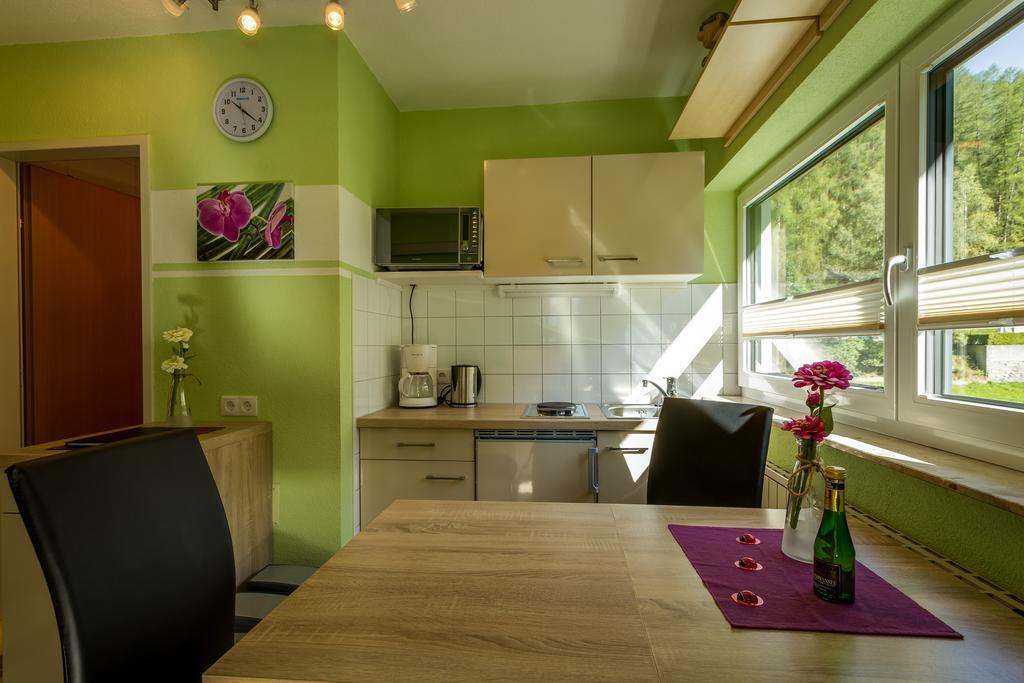 Biancas Ferienwohnung Im Haus Roswitha Tumpen Exterior photo